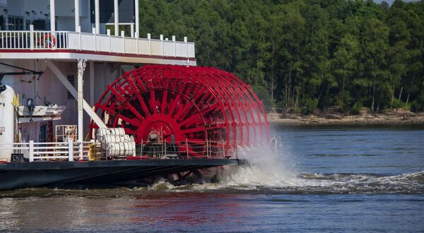 Crawford praises Mississippi EAF steelmakers