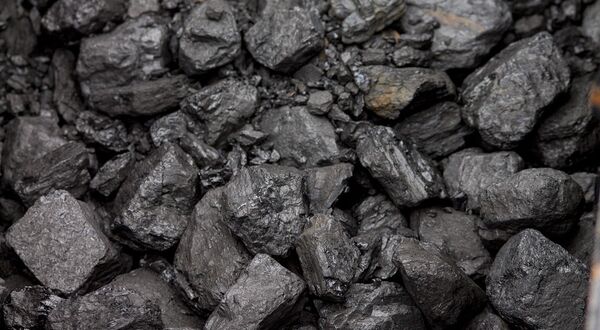 UK steel titans suspend Russian coal imports